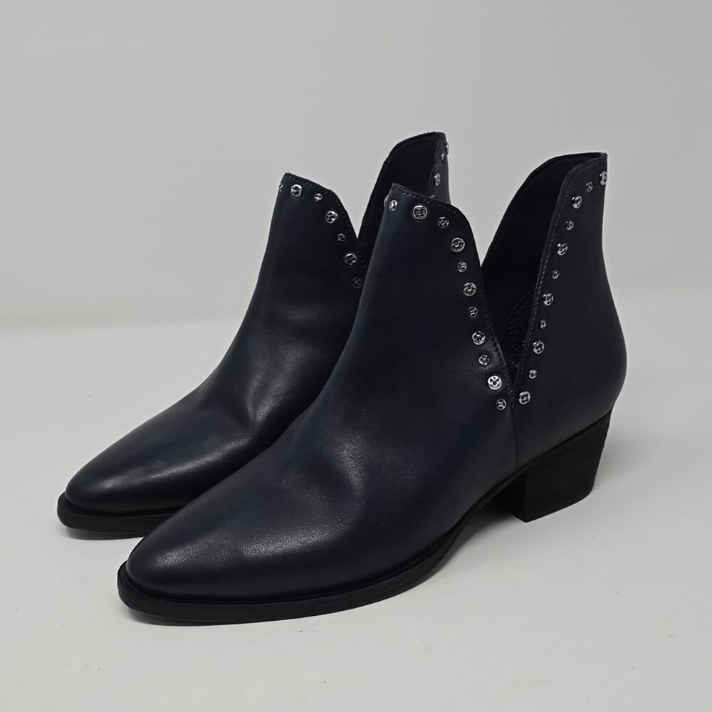 Free People Studed Charm Double V Ankle Boots Size 8.5